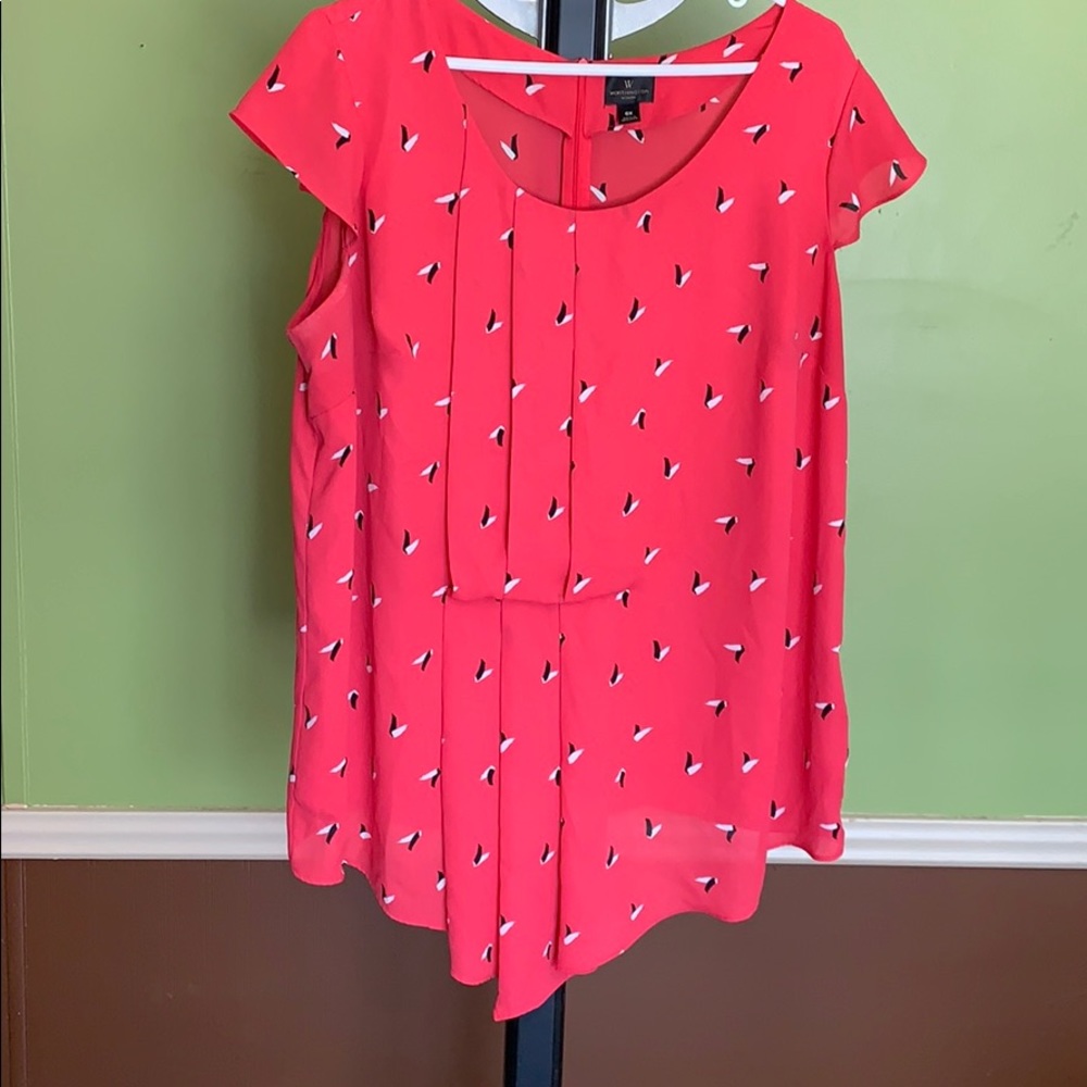 Sleeveless top